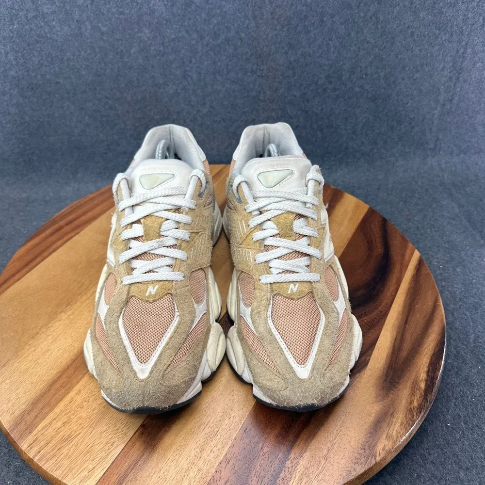 New Balance 9060 U9060HMT Great Plains Tan White Suede Mesh Men's 9.5 Sneakers